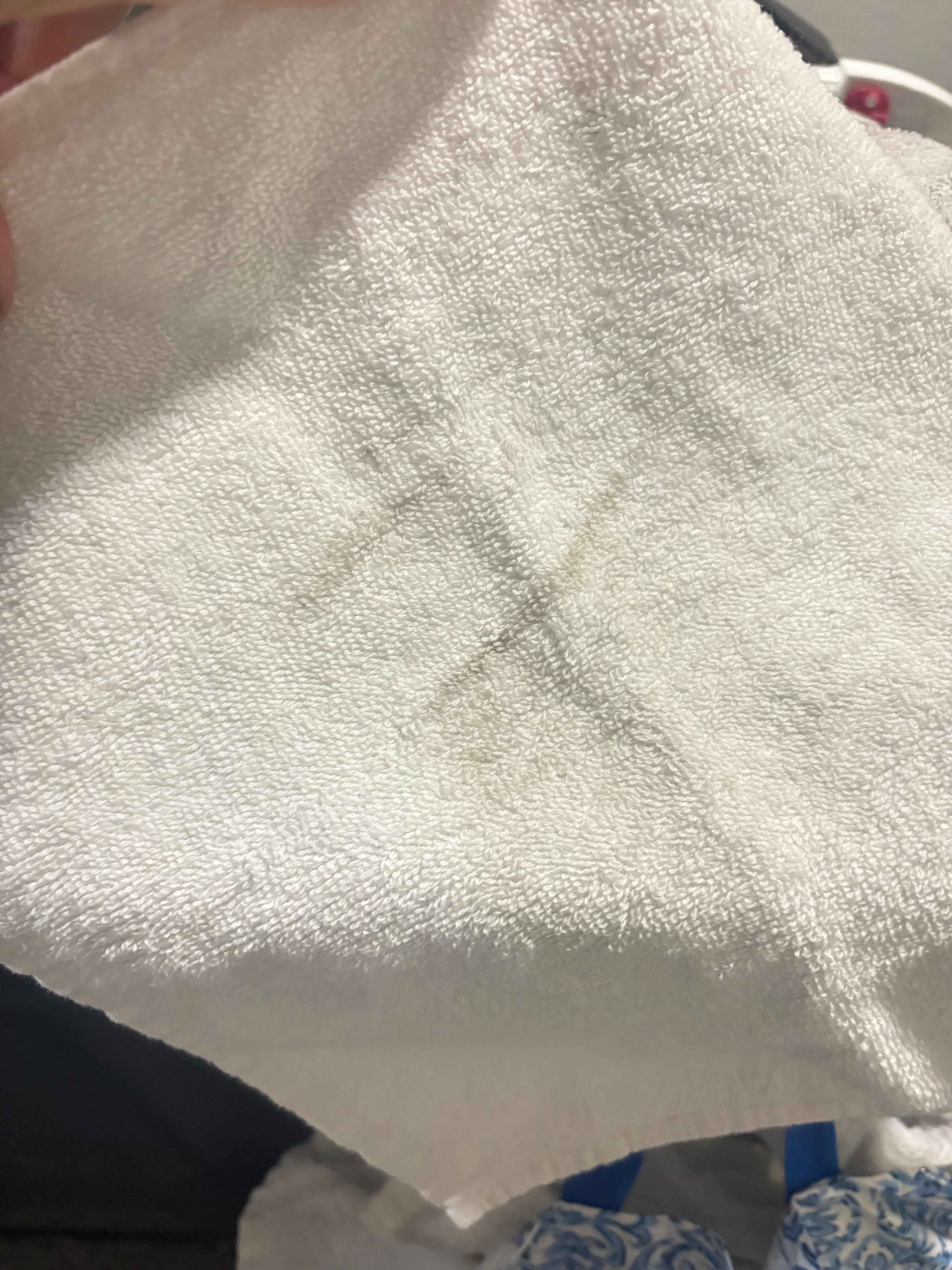 Dirty towels I had to go ask for clean towels 