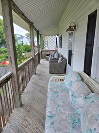 View of the whole back porch
