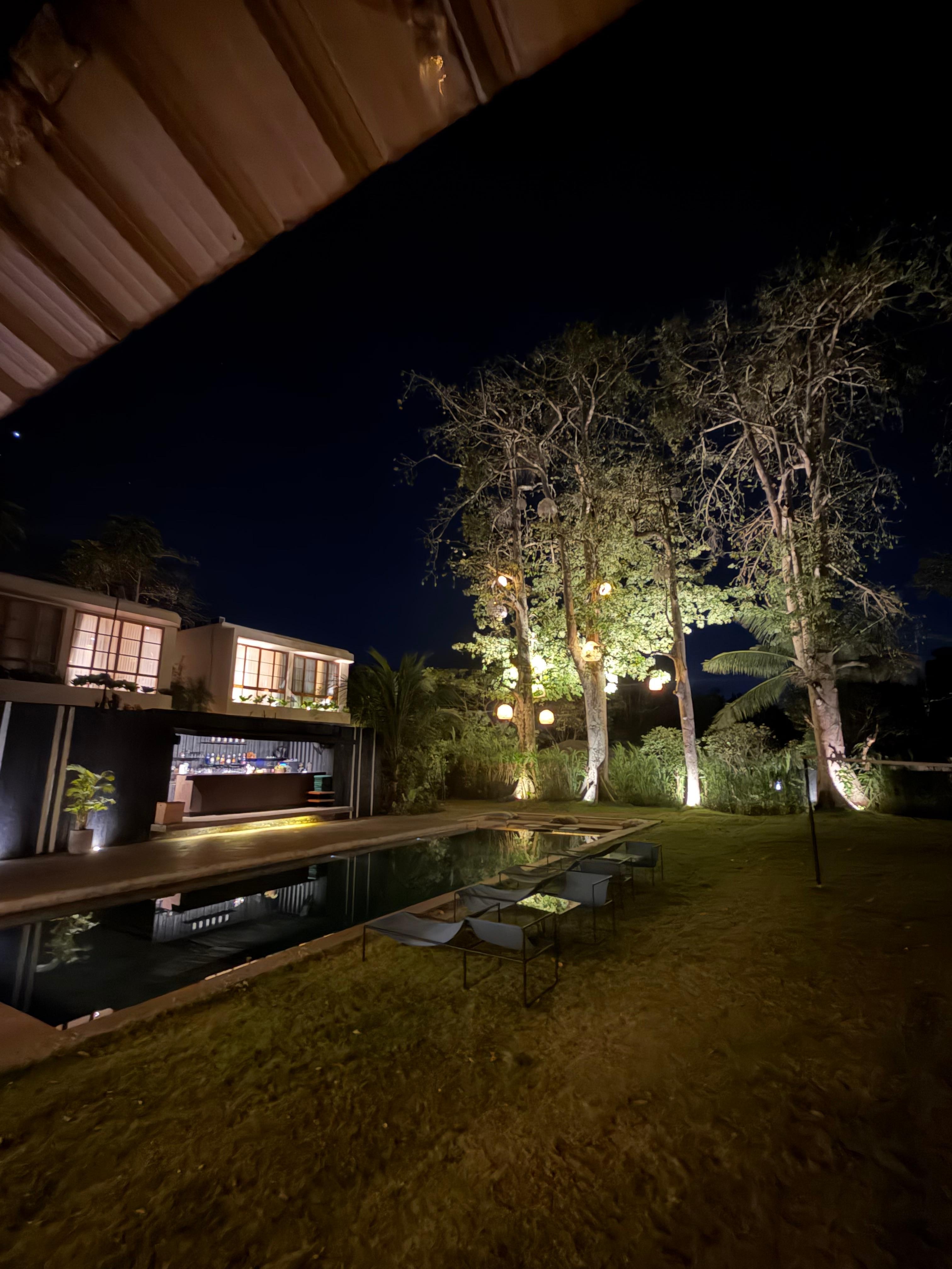 Lanterns provided a gorgeous dinner-time view