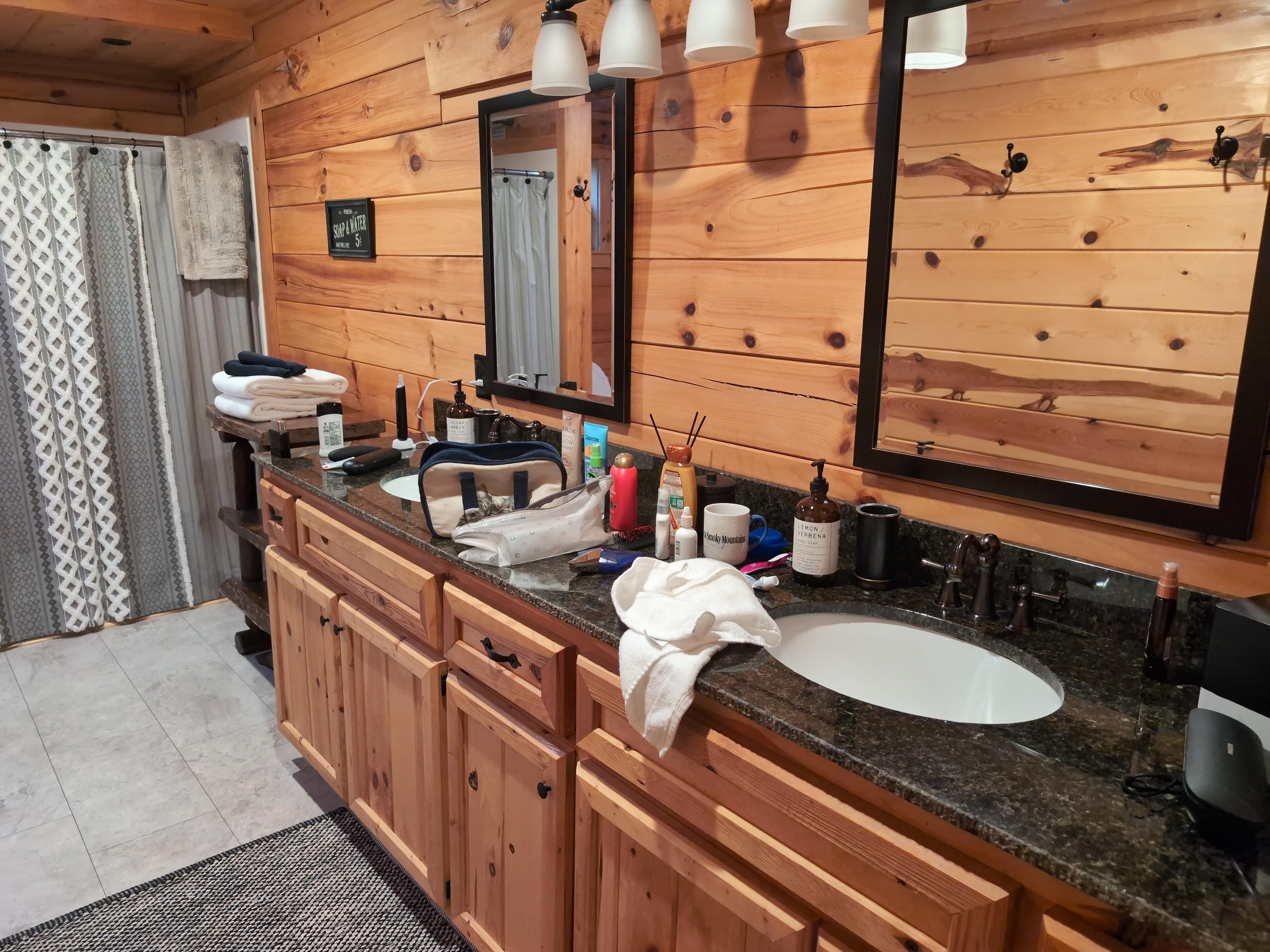 From the hand soap to the kitchen utensils, everything was top notch. 