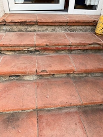 Ausgebrochen Einganstufen