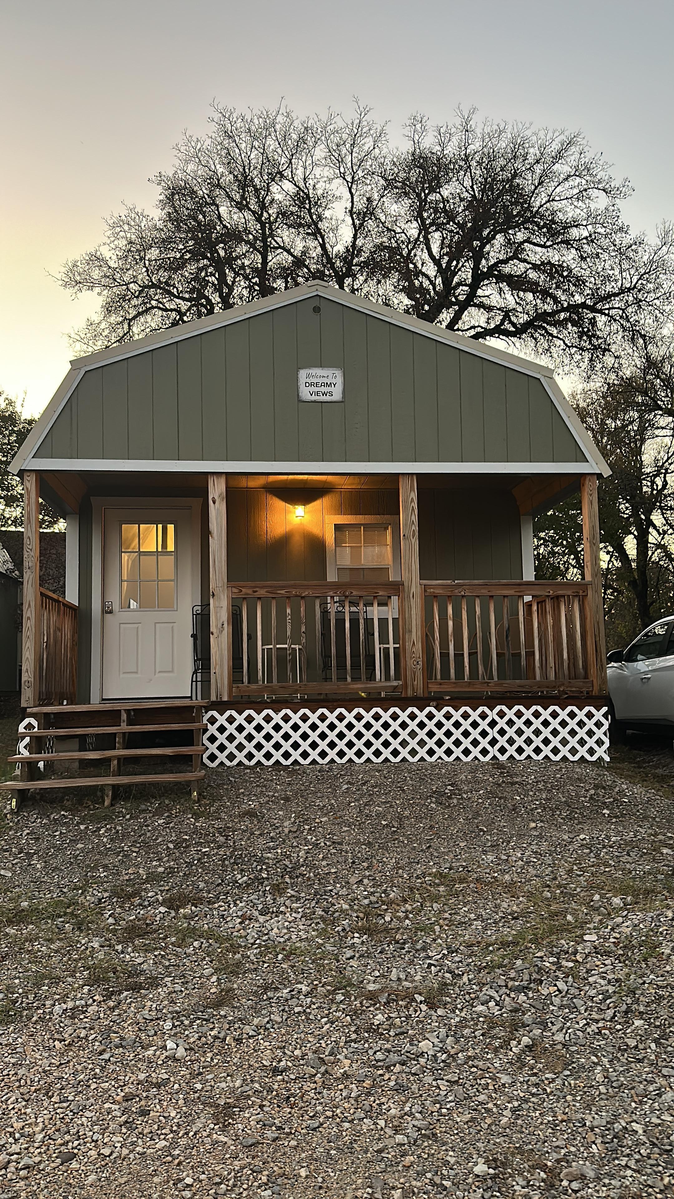 Clean, cozy and comfortable 