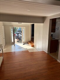Entry way has stairs