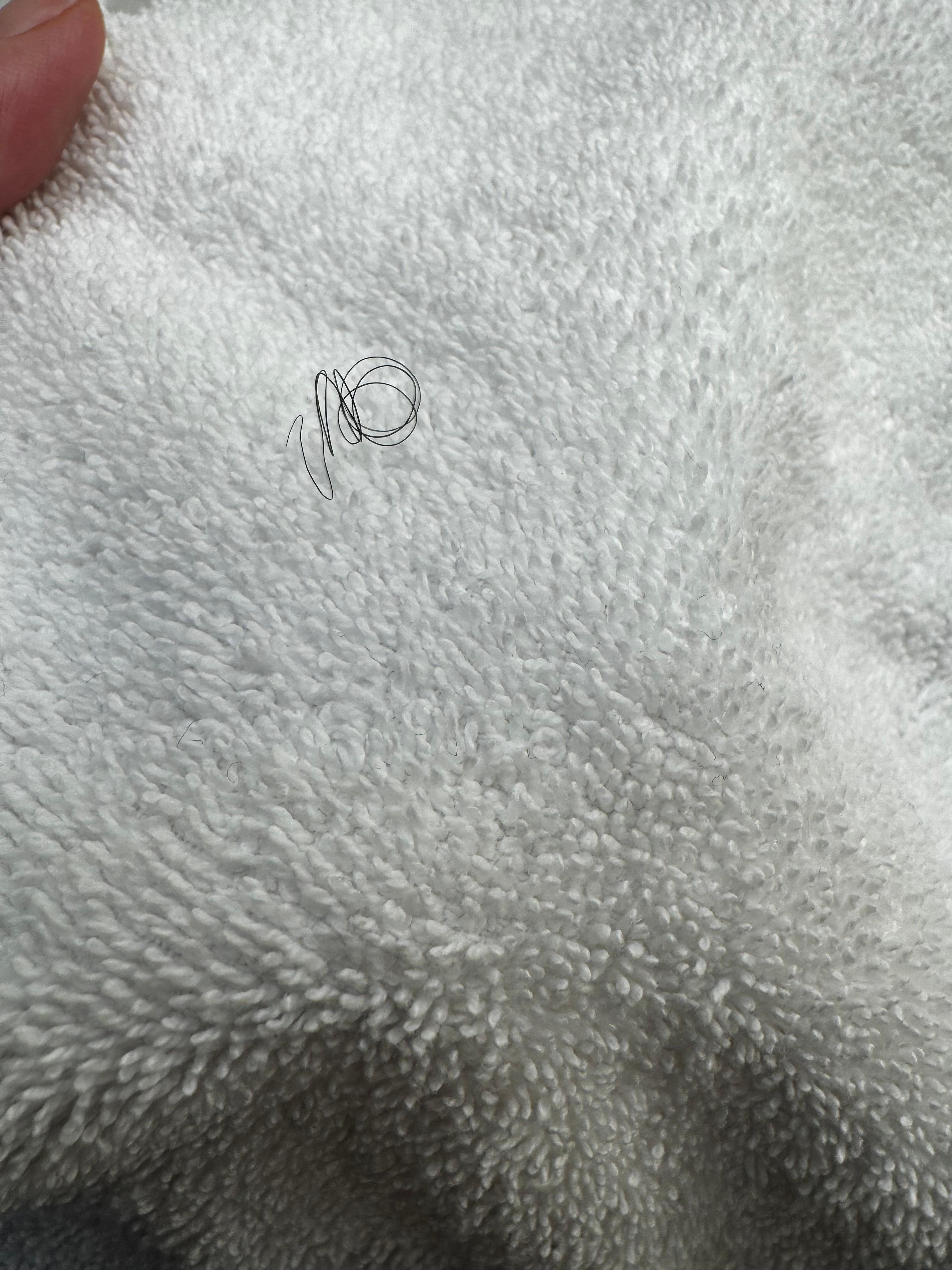Pubic hair on towel 