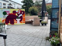 Outside seating in front of the hotel’s Bistro area