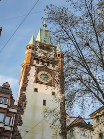Martinstor au bout de la rue