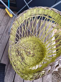 Fauteuils en rotin trÚs abßmés