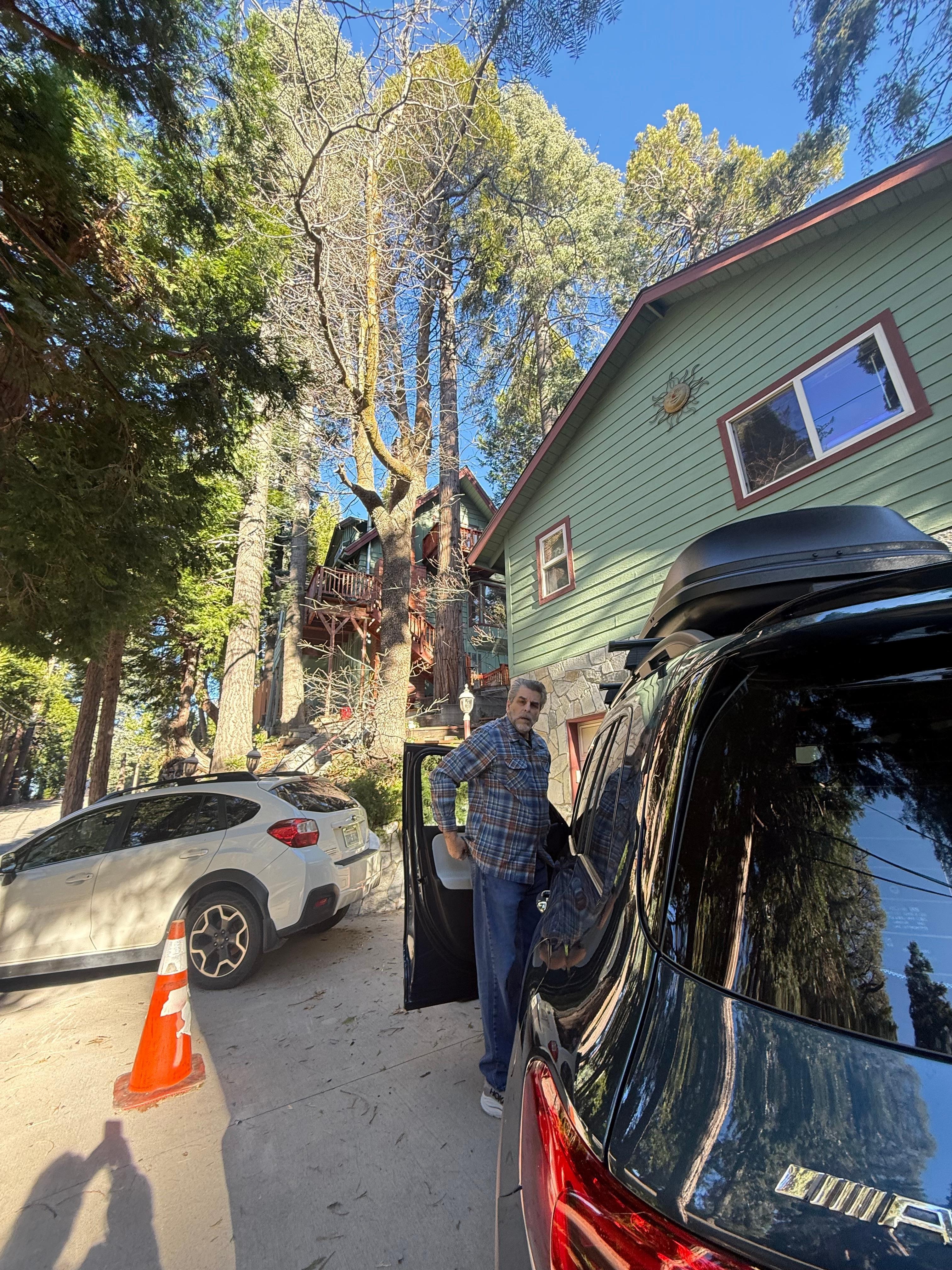 Front of unit over garage from the driveway. 