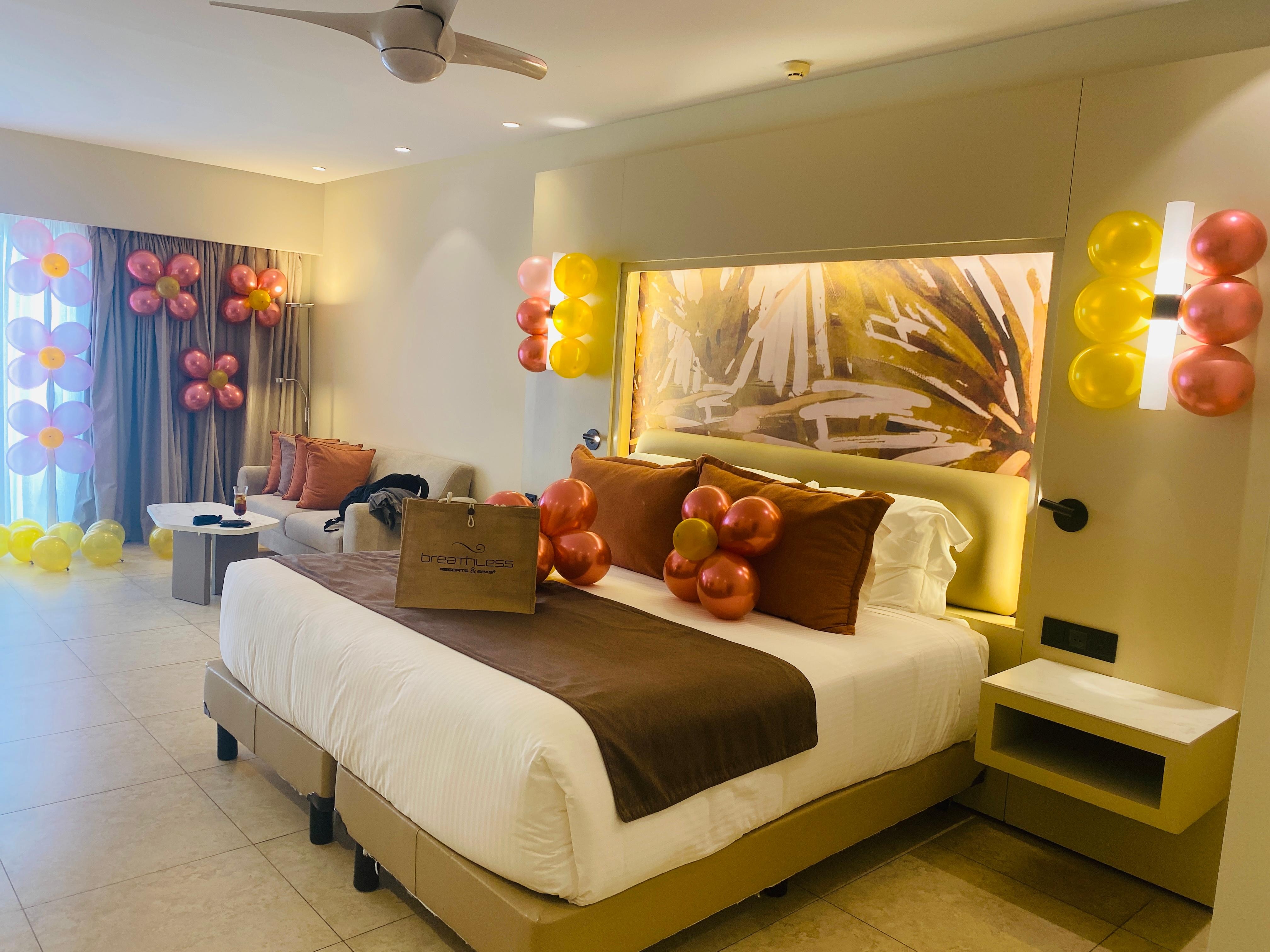 Xhale room (birthday package)