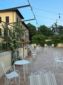 Lovely seating area for sunsets and views