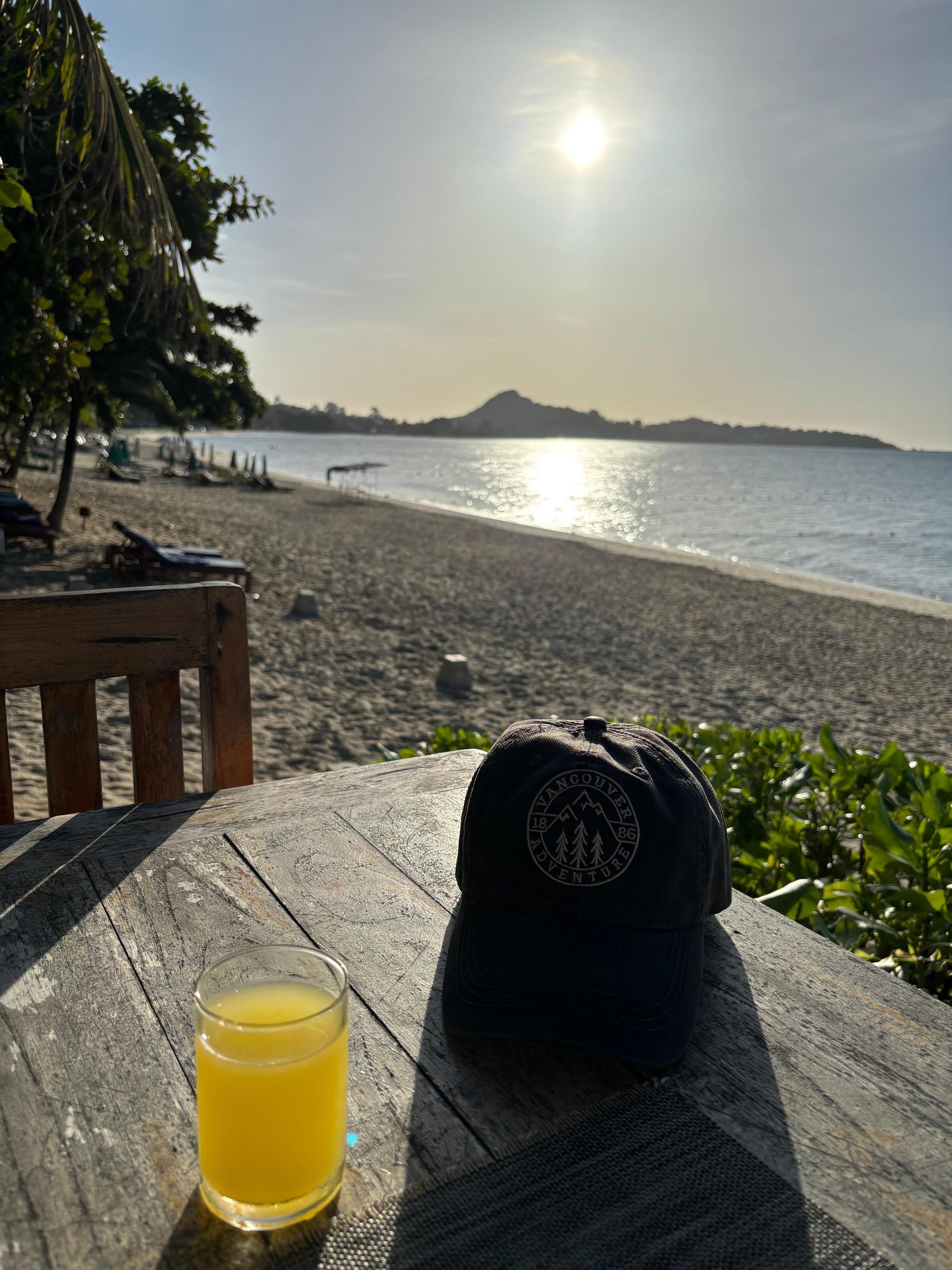 Sunrise breakfast time