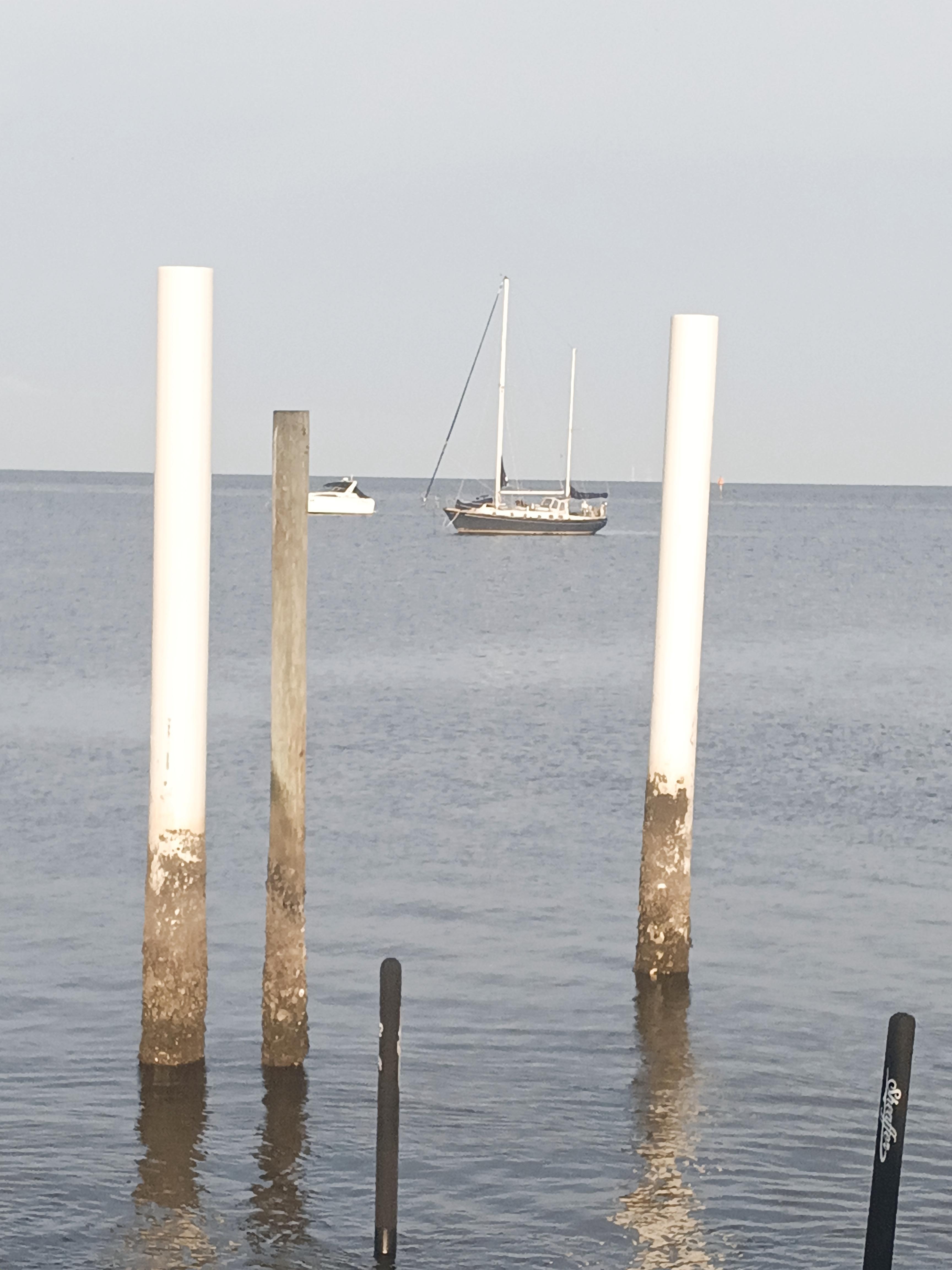 Boat on the bay. 