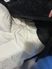 The bed only has a large blanket instead of an actual comforter