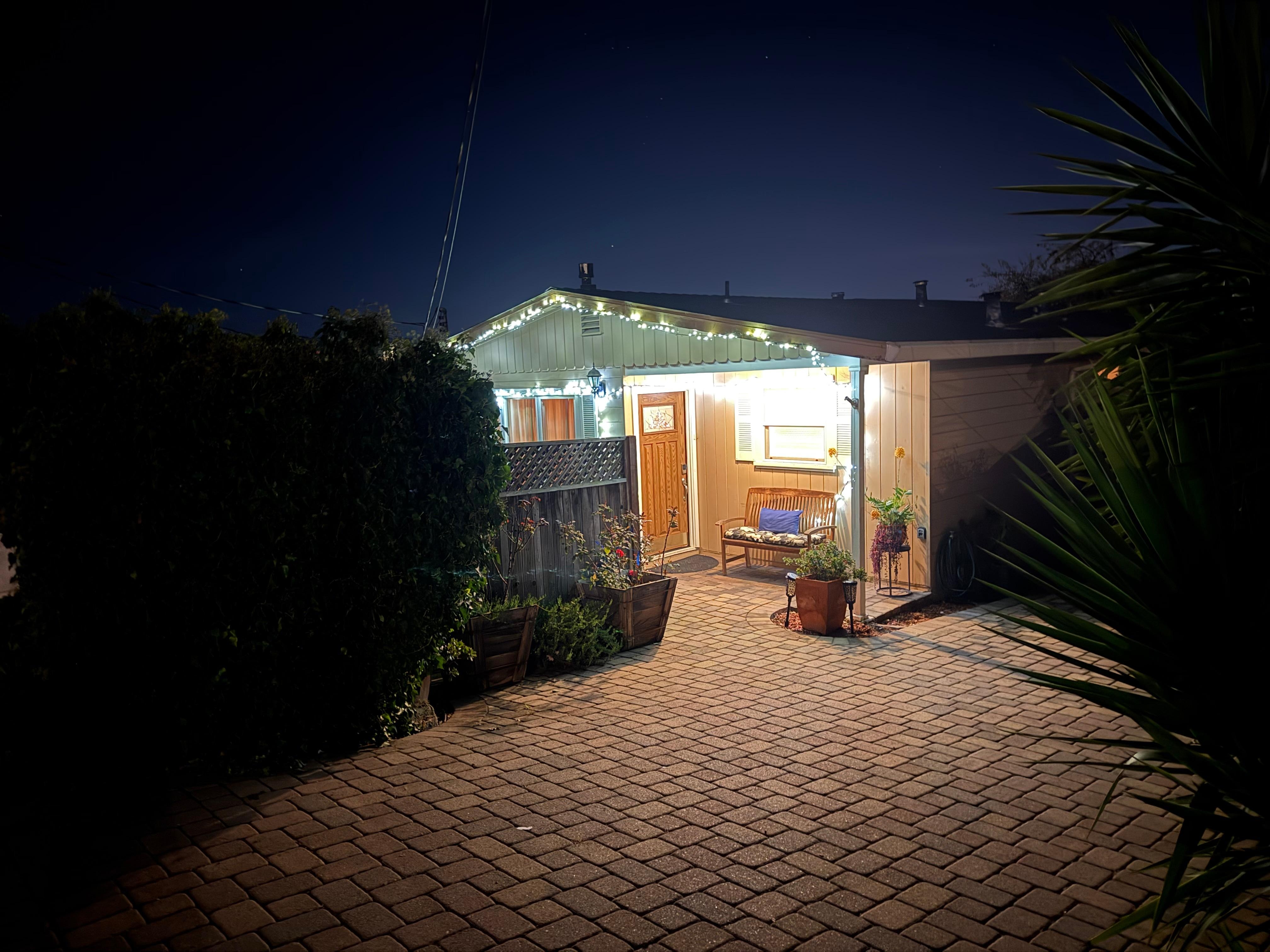 We loved and appreciated the outside lights!