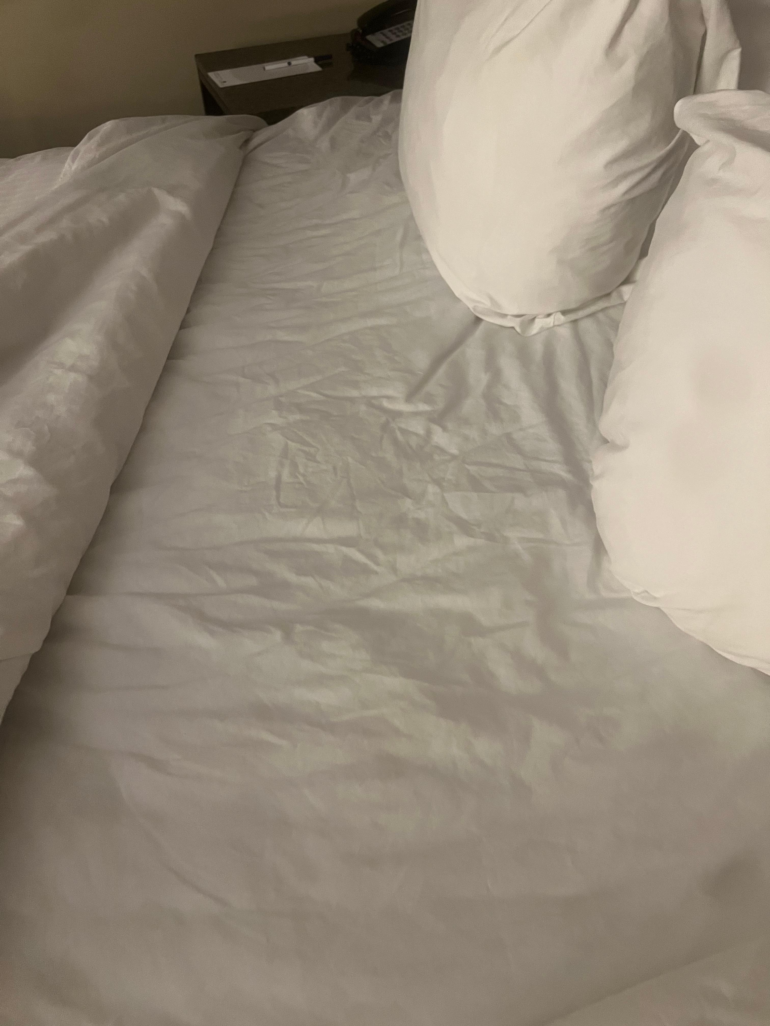 Rumpled bumpy linens 