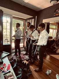 Groom and his crew getting ready