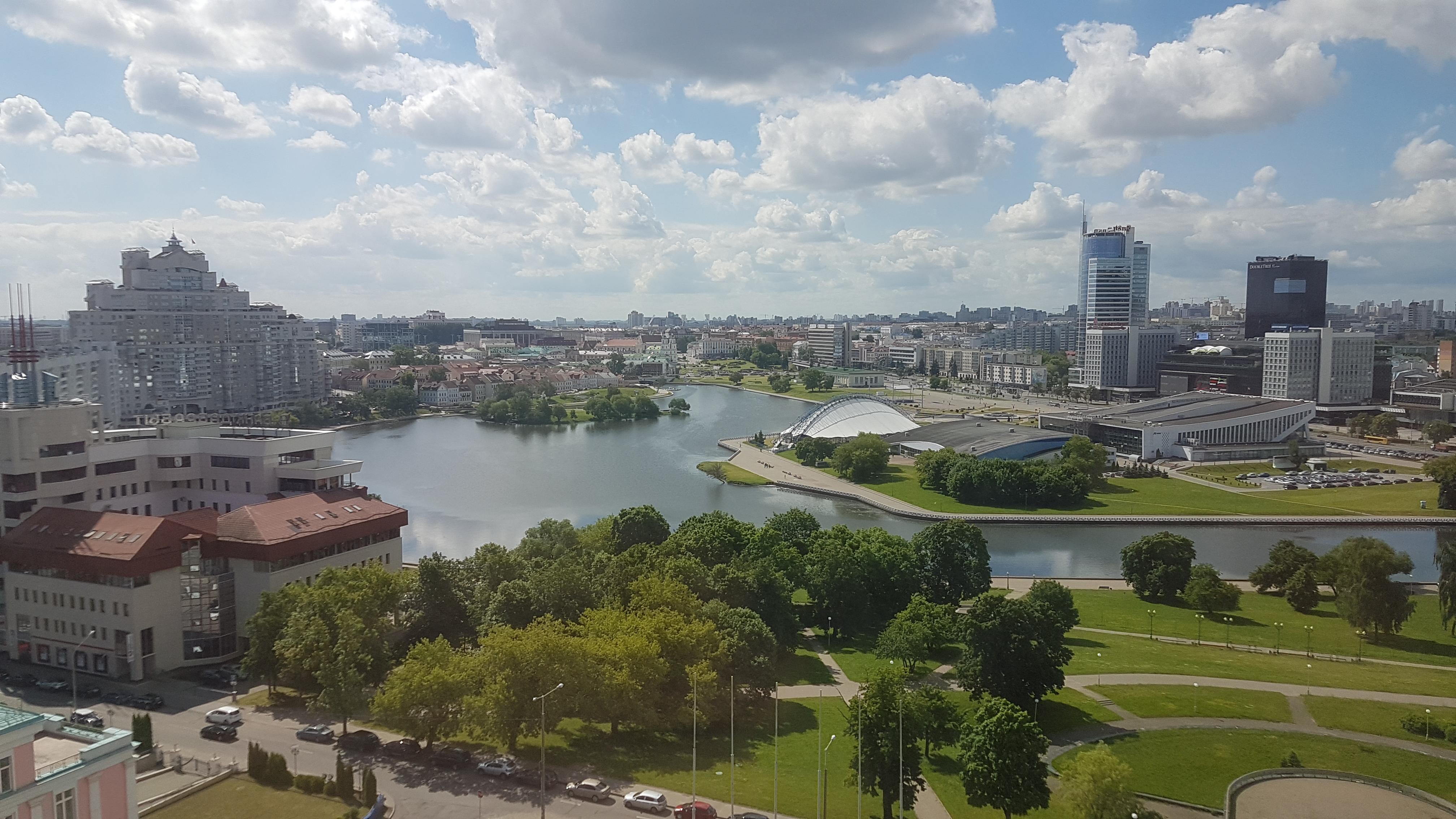 Вид из окна, это что-то нечто.