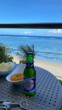 En öl på balkongen