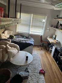 Bunk room you cannot use.