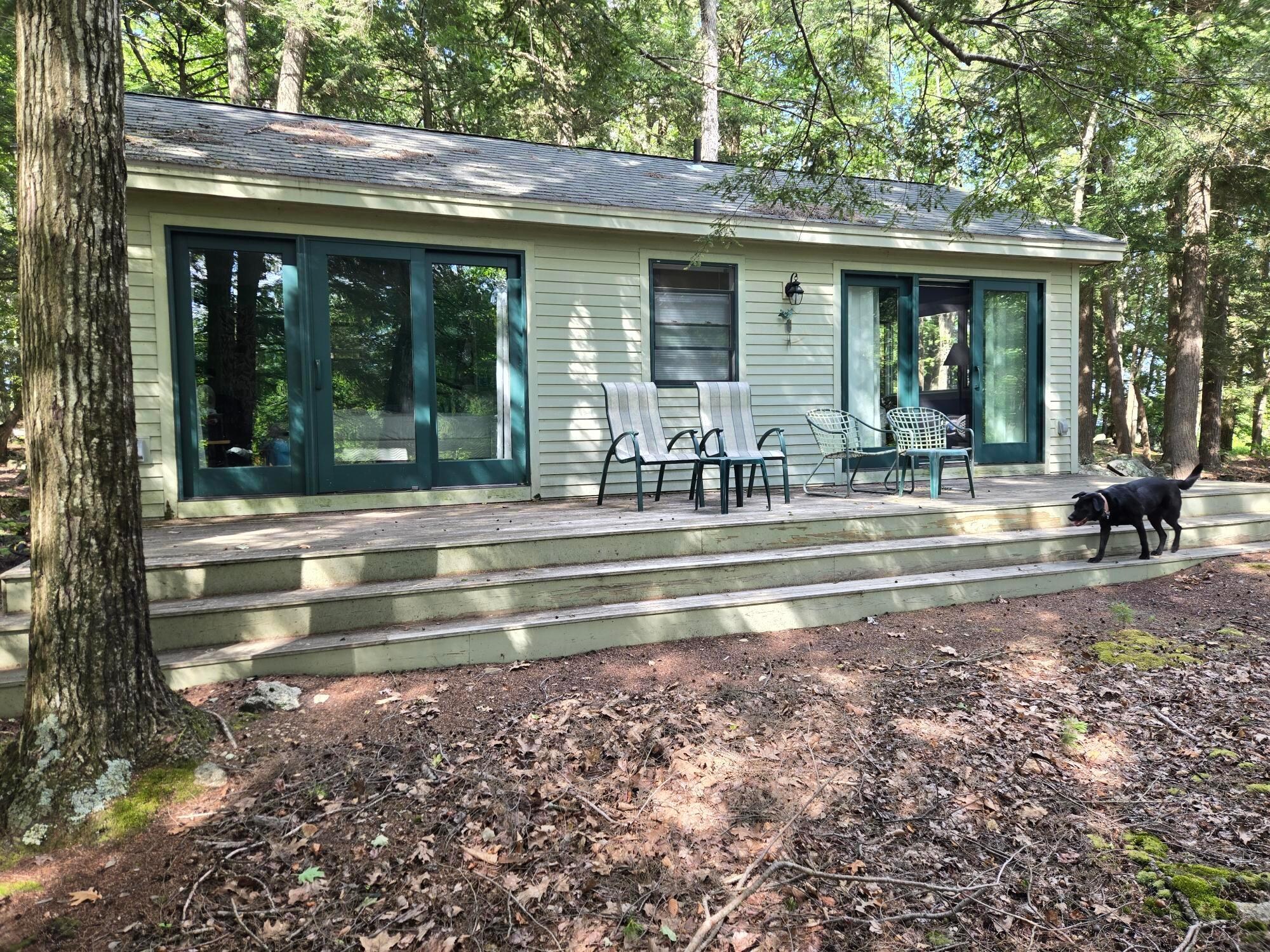 The additional cabin 