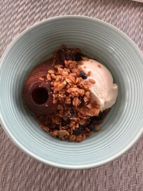 Anthony’s baked apple w/ Vanilla bean yogurt & granola