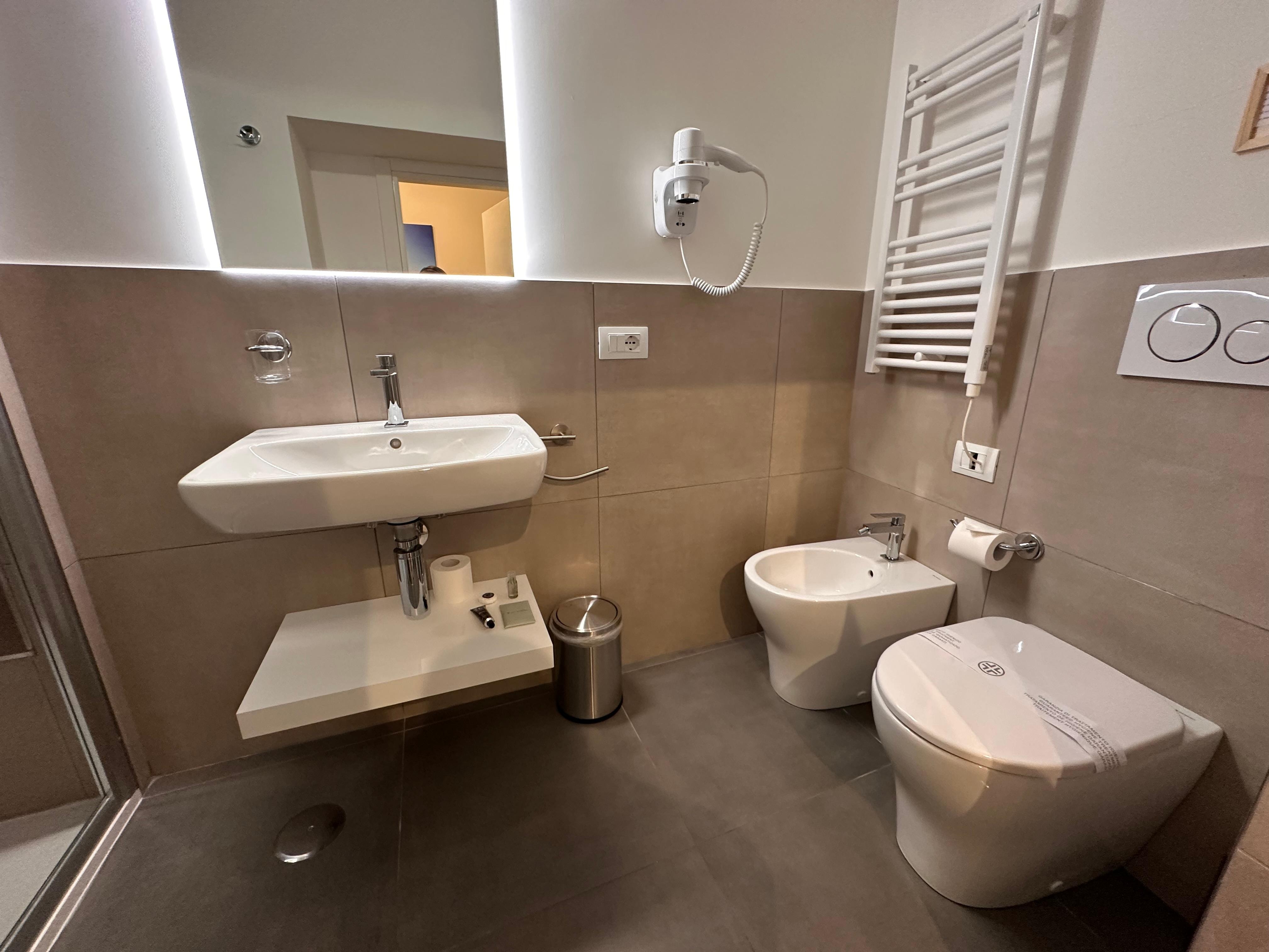 Full washroom/ bathroom inside the room