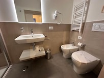 Full washroom/ bathroom inside the room