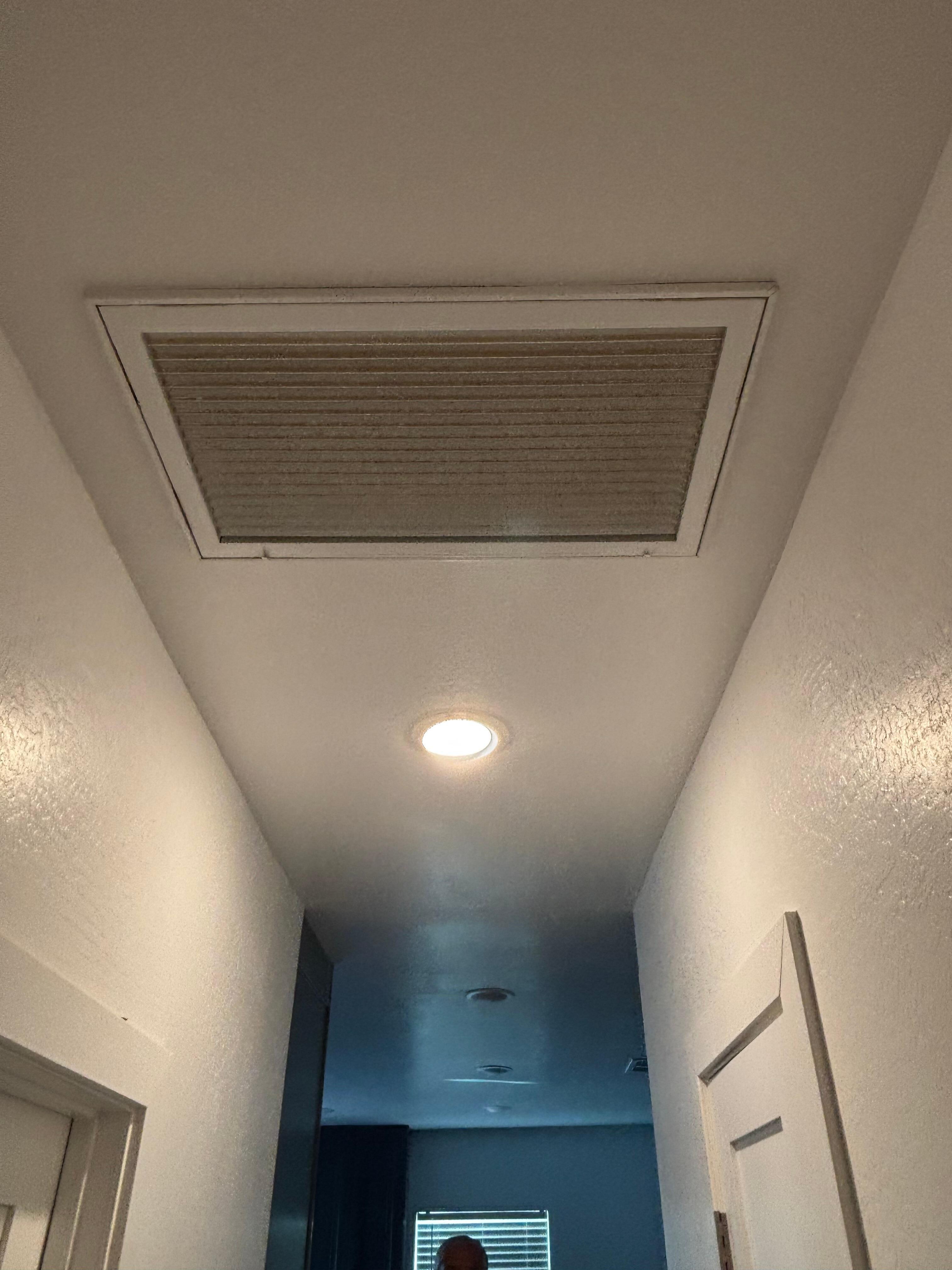 Small hall dirty vent and air conditioning filter