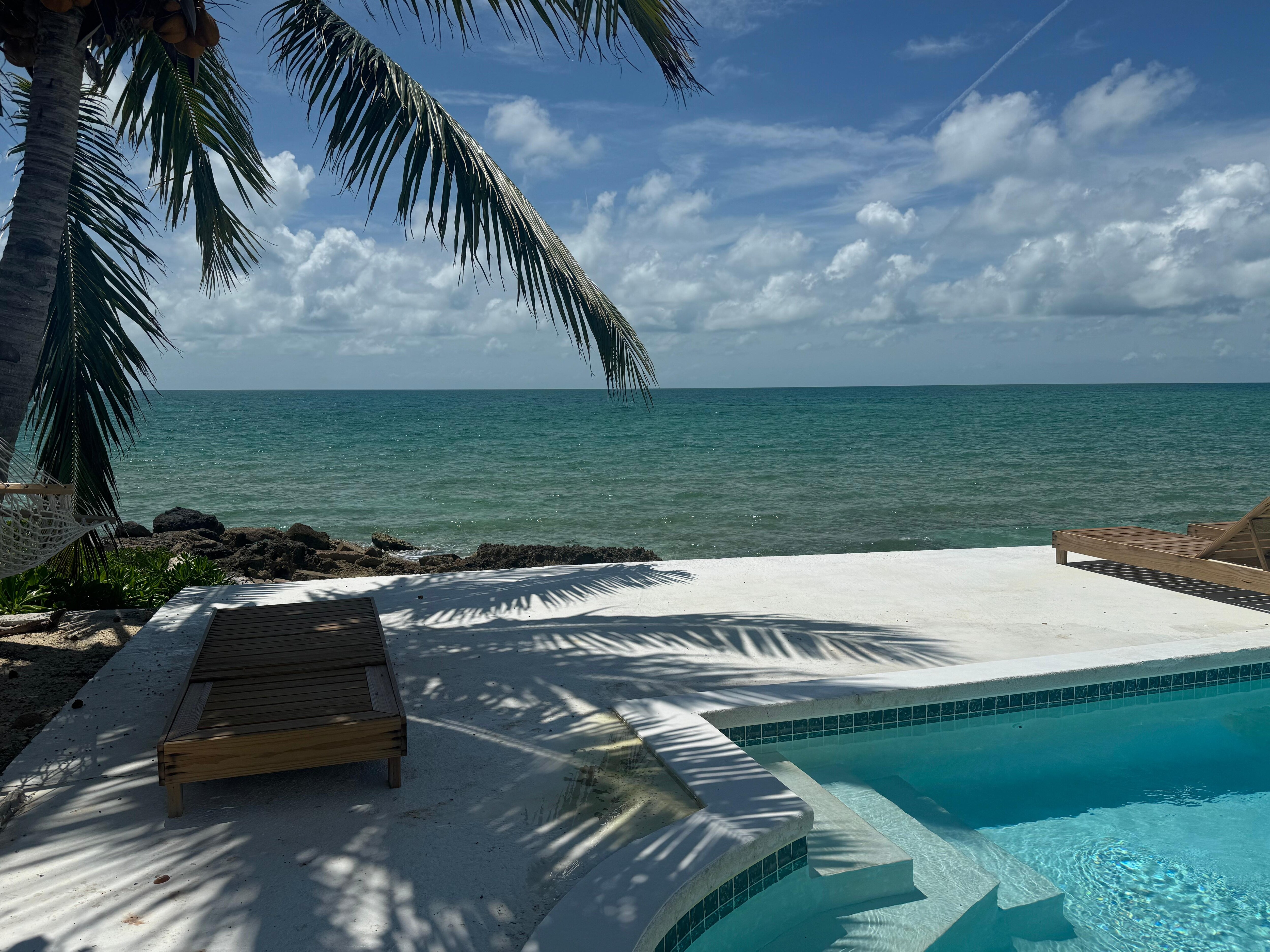 Pool access next door 