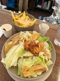poolside food