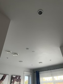 i try flipping the switch by the door, it did nothing