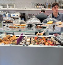 Nearby amazing breakfast place! Regina!