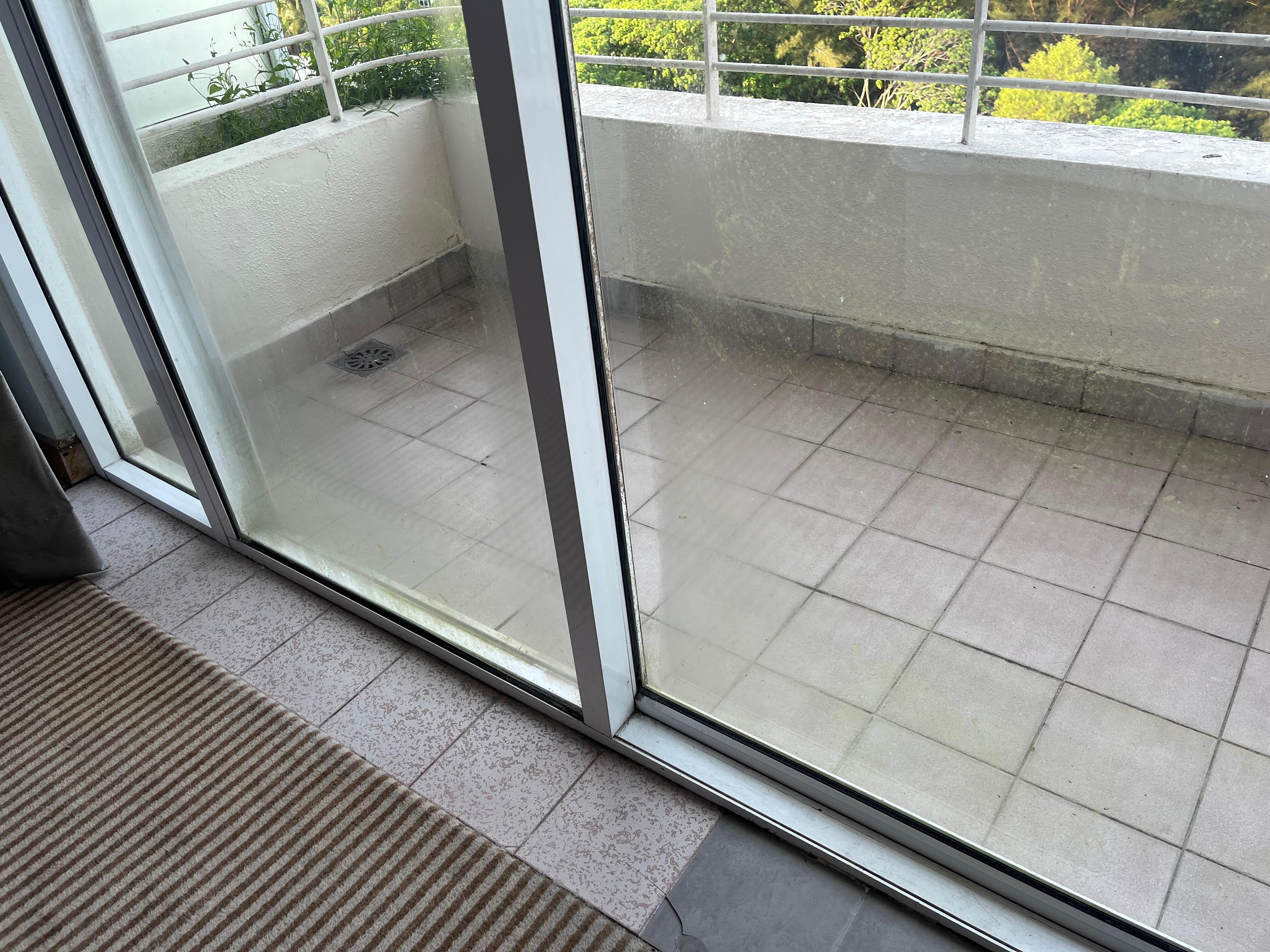 Room balcony glass door firty