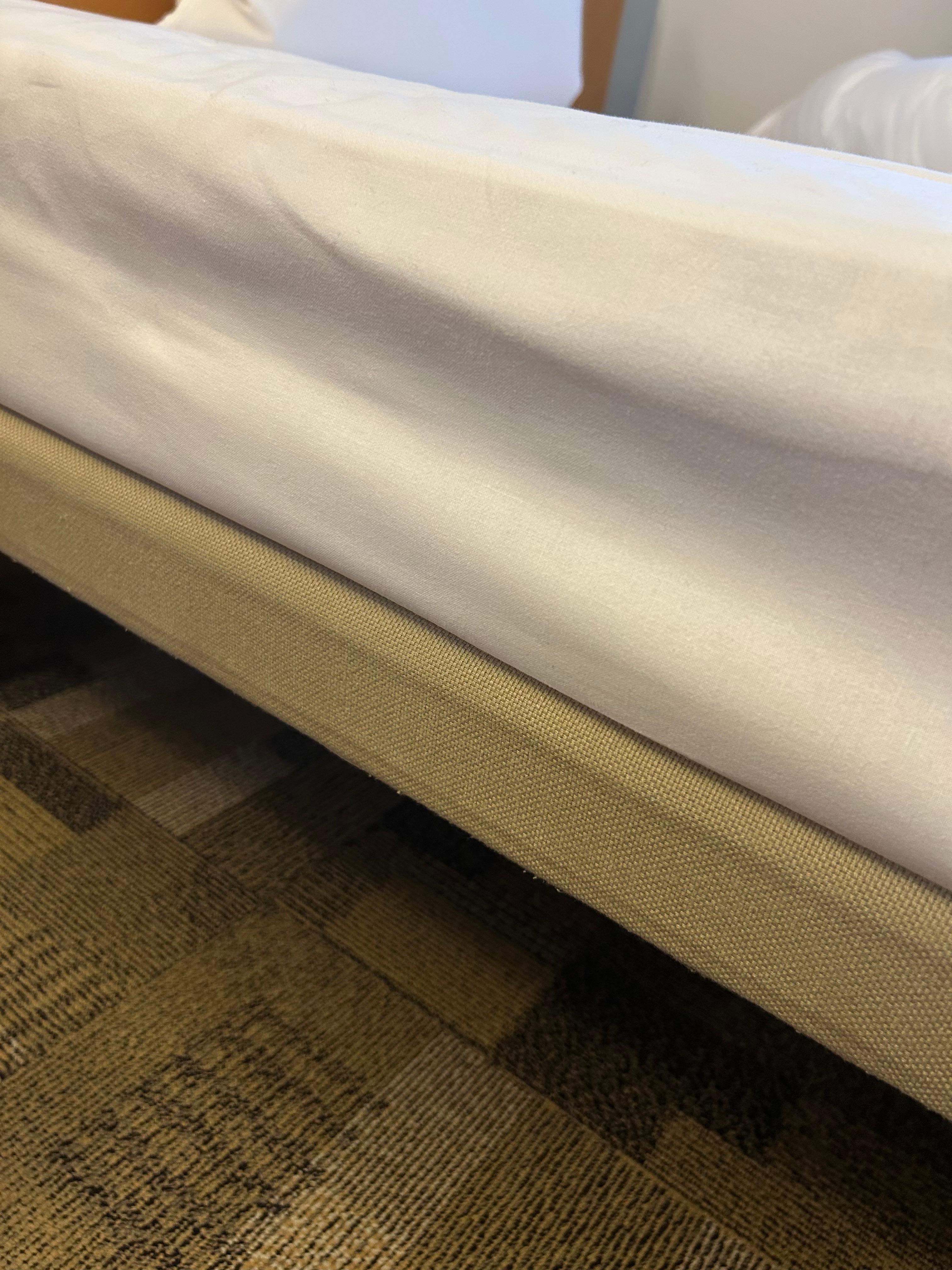 ベッドが、薄いのが残念

