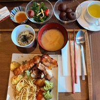 Good variety, high quality and delicious breakfast.