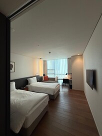 コンパクトできれいでした