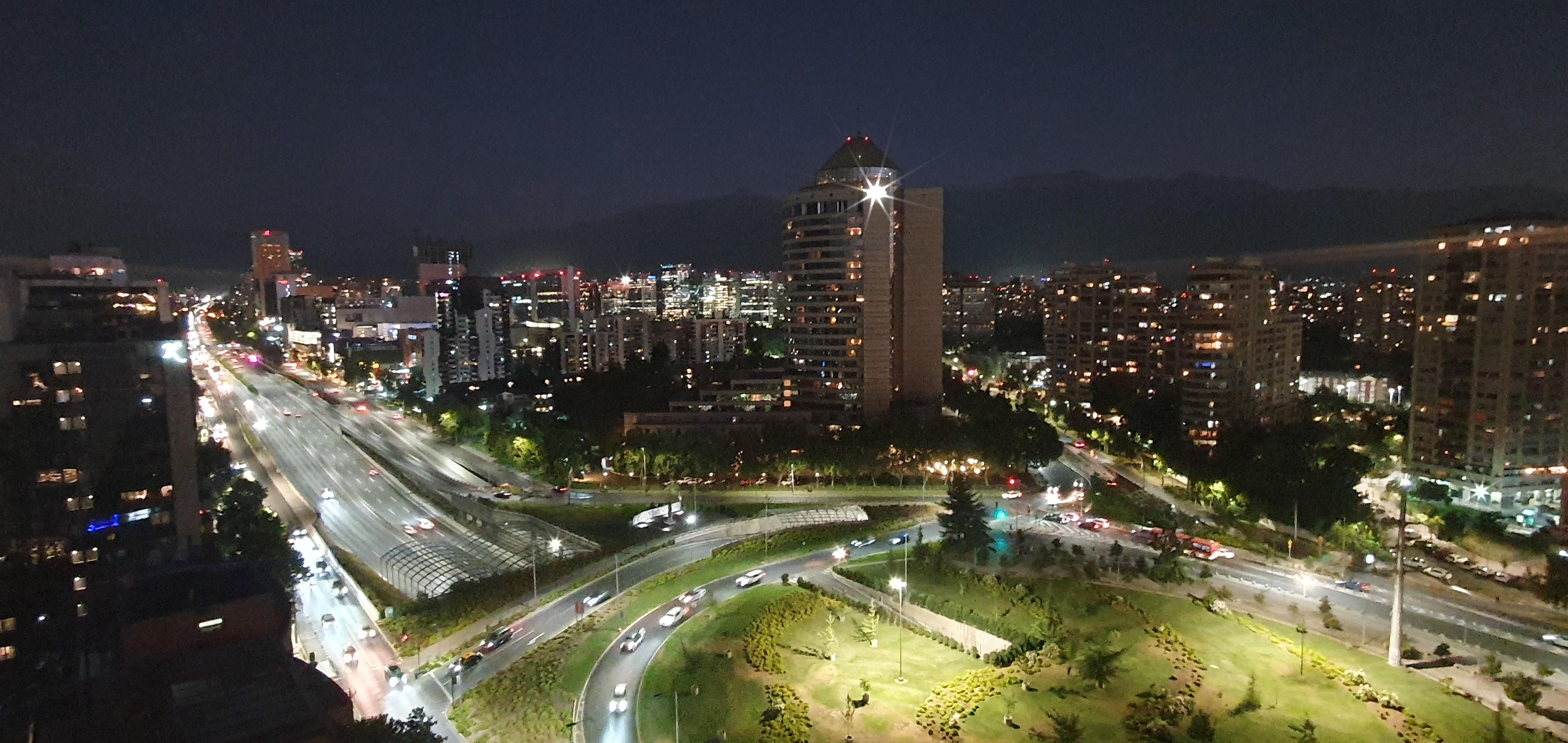 Vista notturna verso oriente. 