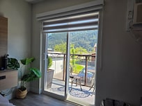 Great view from the unit.
Bright / the blinds are perfect if you prefer not so bright ✨️