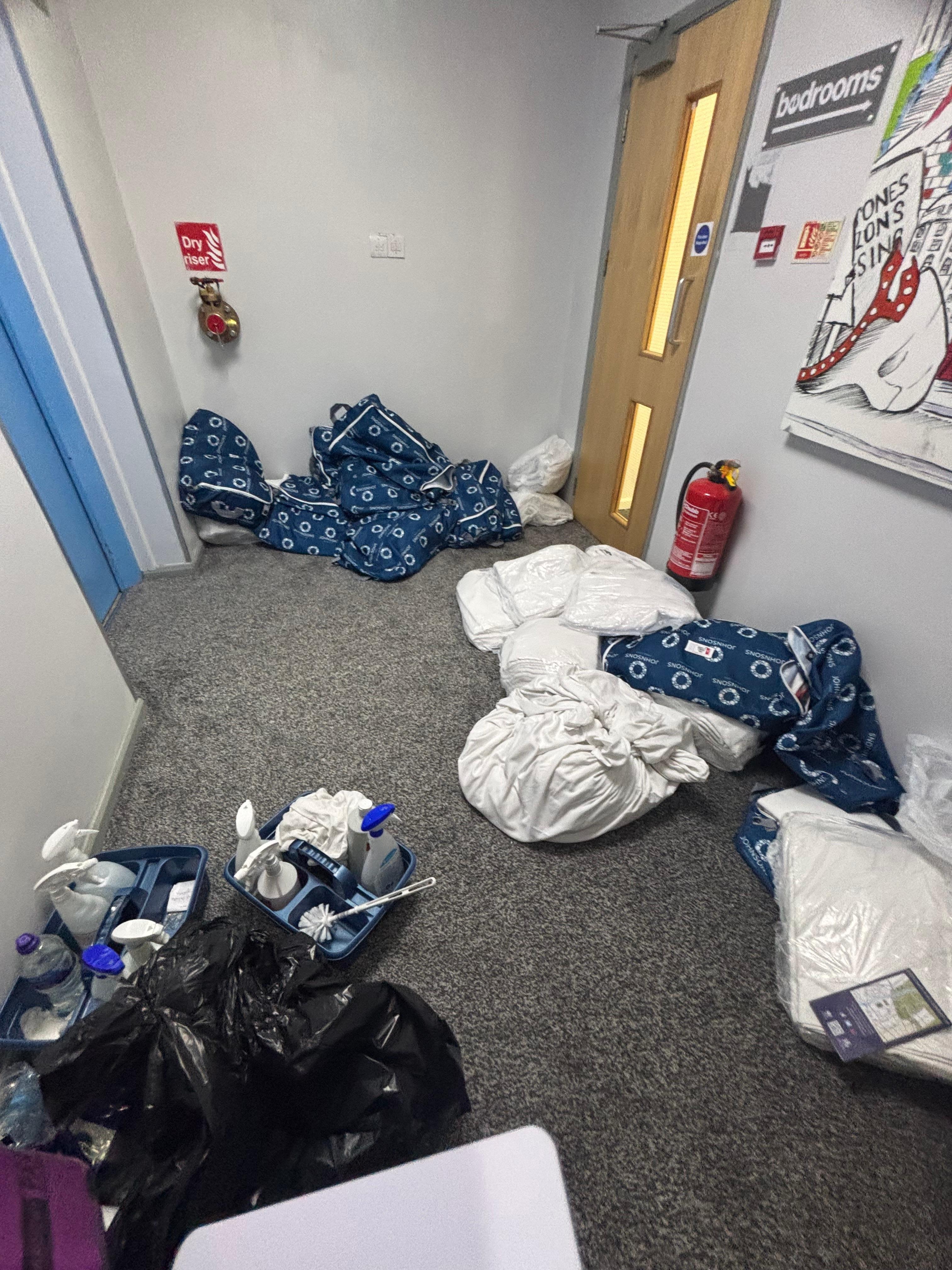 This is the condition they kept the lift area 