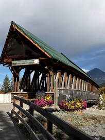 Downtown Golden pedestrian bridge