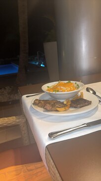 Buffet dinner