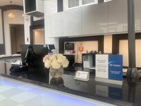 Usual look :No one at the reception.
Elevator needed (may stairs) not working during the day, everyday becasue the door system not operational.