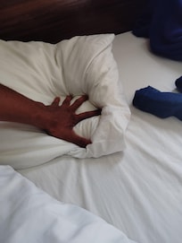 Fino e desconfortável