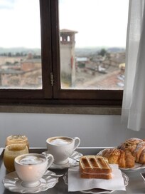 Breakfast in the room