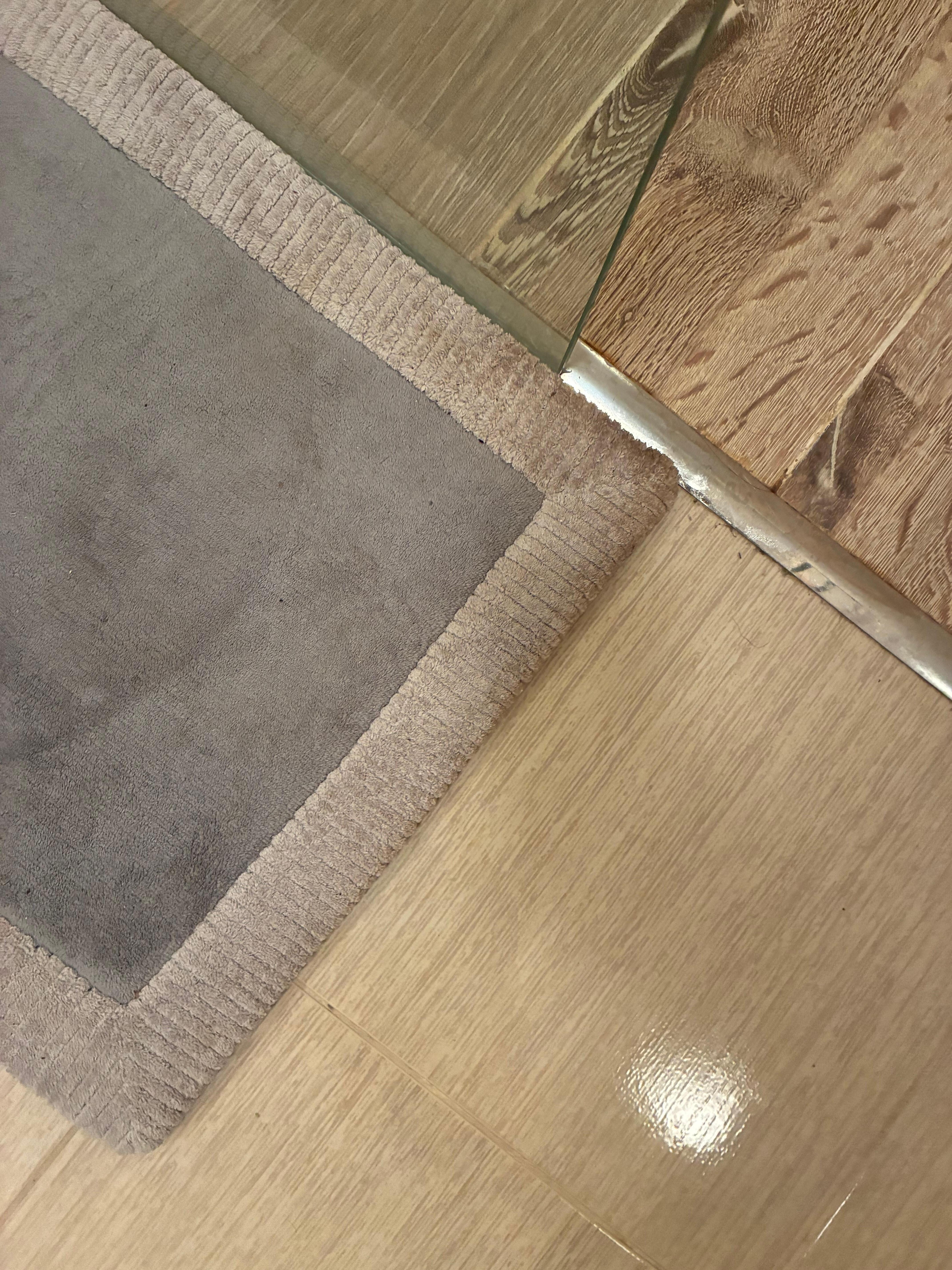 Tapis de salle de bain !