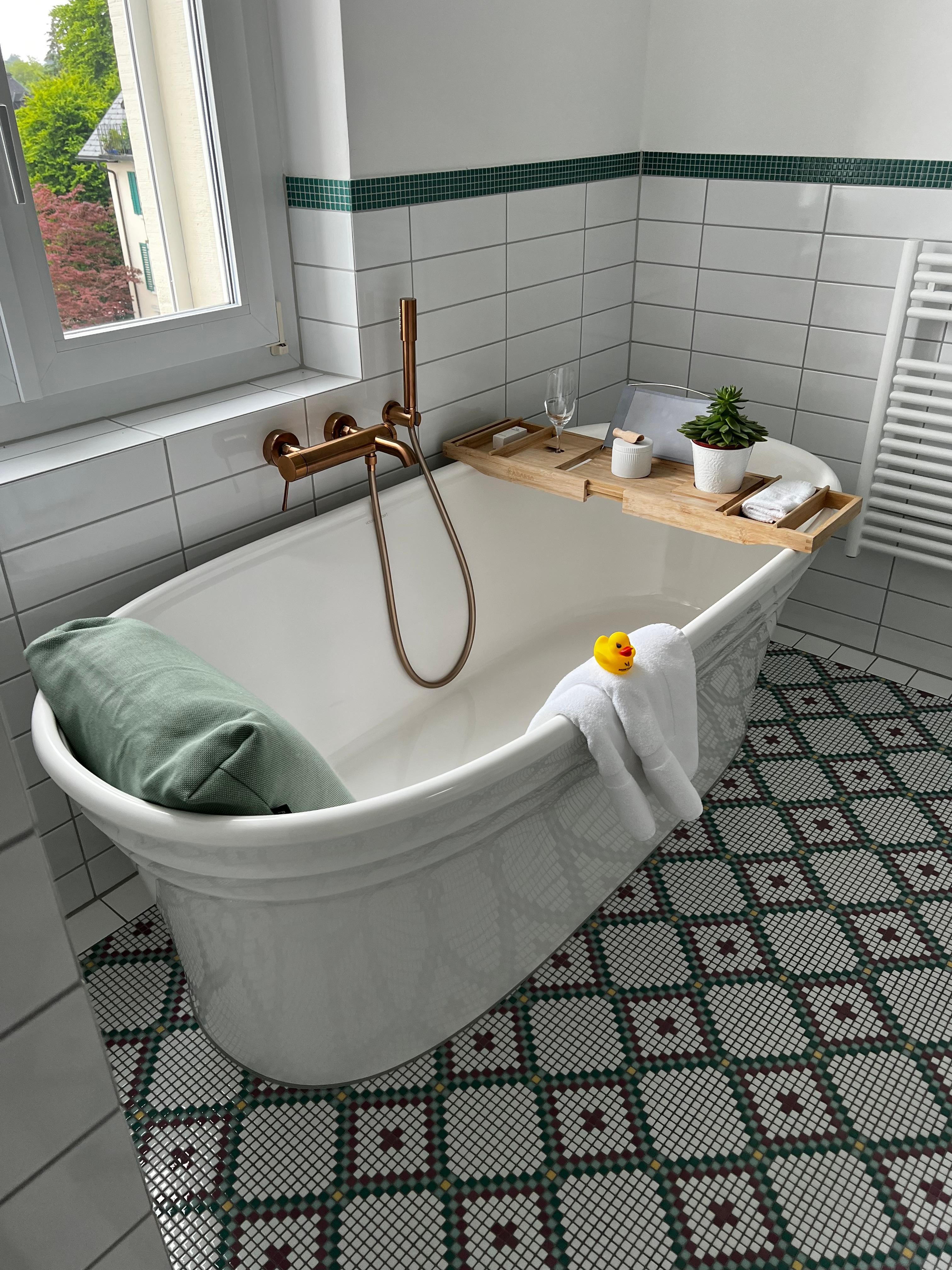 Fantastic tub for relaxing 