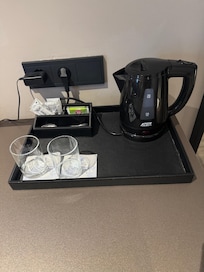 incomplete drinks tray