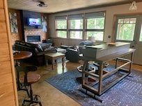 Windows all the way across the side, wonderful natural light