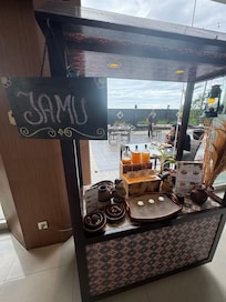 Jamu counter