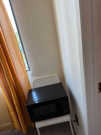 Smoke alarm not replaced